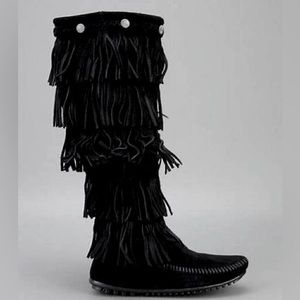 💃💃Minnetonka Fringe Leather Boots💃💃